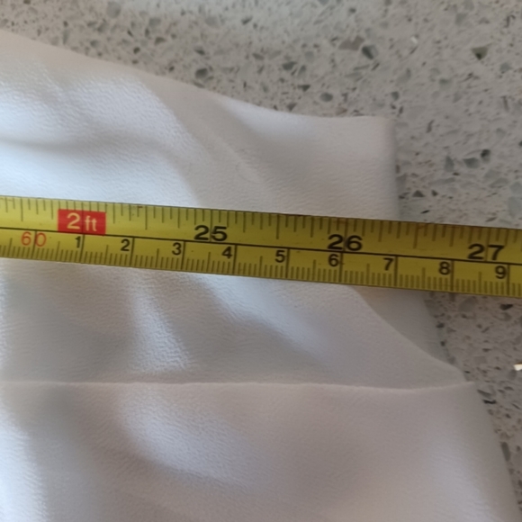 Sleeveless Top - Picture 7 of 8